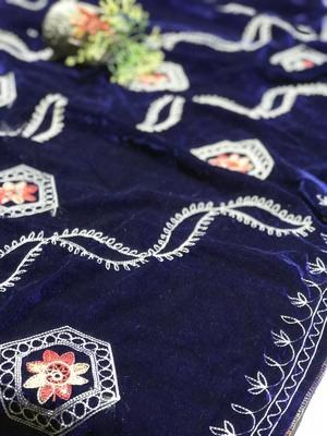 Women's Velvet Embroidered Shawl